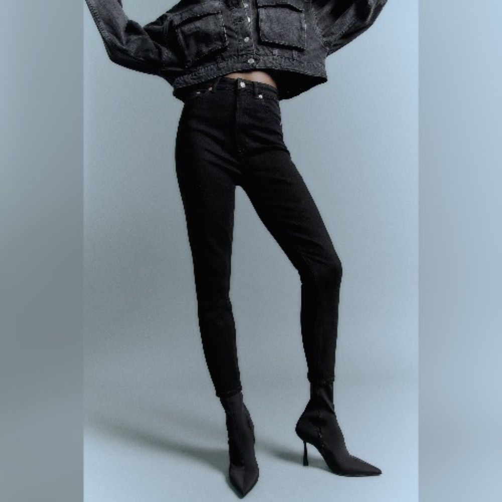 Zara Womens Vintage Skinny Black Jeans